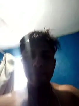 Lalomartinez13 online show from May 31, 2026, 7:58 pm