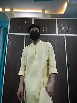 Snapshot of NikaYeptho chatting on October 18, 2025, 4:53 pm NikaYeptho online show from October 18, 2025, 4:53 pm