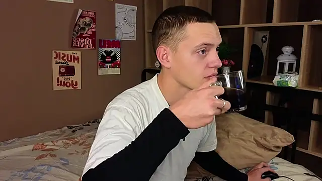 Oliver Sunshine online show from January 23, 2025, 2:28 pm