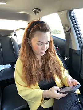 Kelley Allie online show from November 1, 2025, 6:19 am