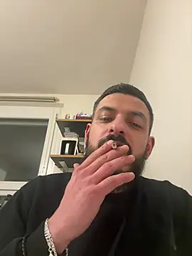 derbyo online show from February 6, 2025, 6:56 pm