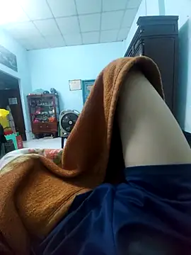 KisSsu online show from February 13, 2026, 3:34 pm