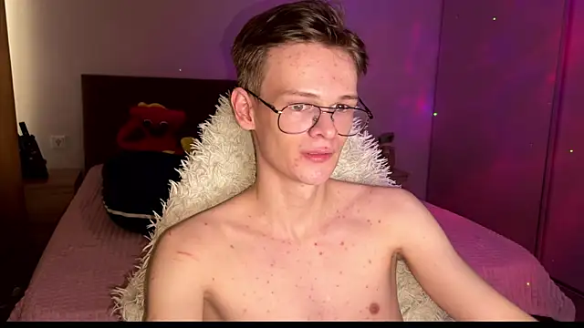 Wild boar1 online show from March 18, 2025, 11:33 am