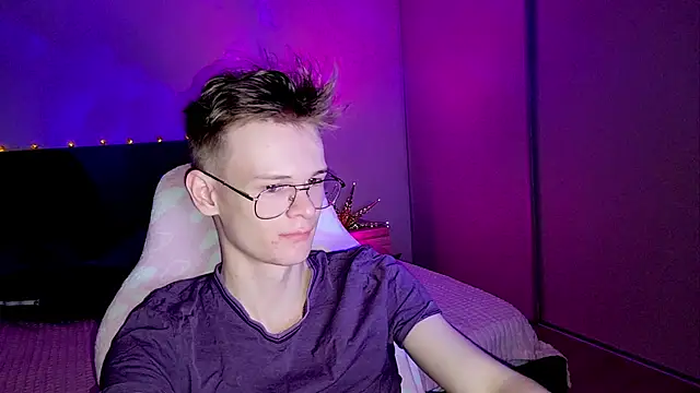 Wild boar1 online show from February 17, 2025, 6:17 pm