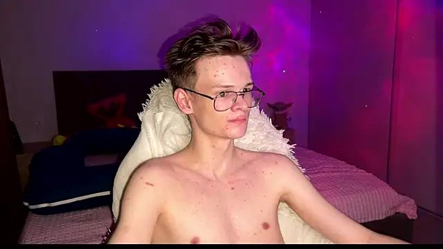 Wild boar1 online show from March 21, 2025, 8:18 pm