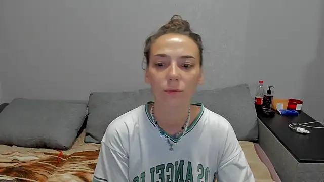 Snapshot of annabishop chatting on November 24, 2025, 12:21 am annabishop online show from November 24, 2025, 12:21 am