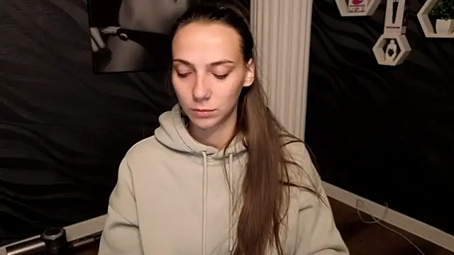 Snapshot of annabishop chatting on October 8, 2025, 12:12 am annabishop online show from October 8, 2025, 12:12 am