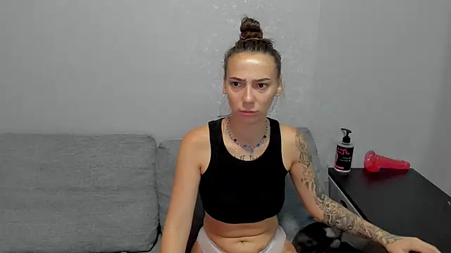 Snapshot of annabishop chatting on September 14, 2025, 12:11 am annabishop online show from September 14, 2025, 12:11 am