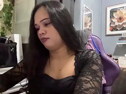 Snapshot of SophiaCourthaway chatting on February 14, 2026, 2:50 pm SophiaCourthaway online show from February 14, 2026, 2:50 pm