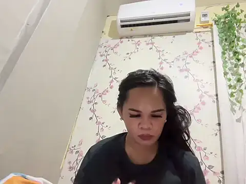 Snapshot of SophiaCourthaway chatting on October 30, 2025, 7:22 pm SophiaCourthaway online show from October 30, 2025, 7:22 pm