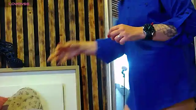 Tory Lovi online show from April 11, 2026, 3:36 am