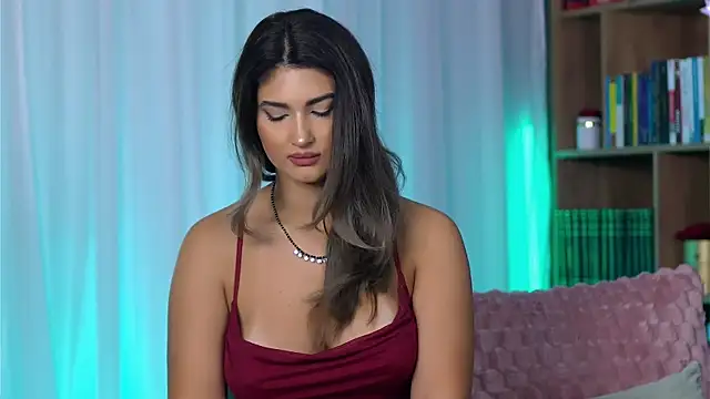 SarahPeach8 online show from October 3, 2025, 1:09 am