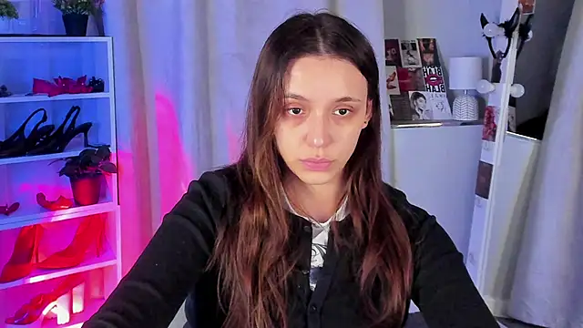 Sahara Shields online show from October 15, 2025, 10:01 am