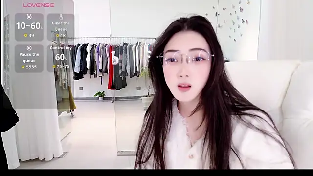 miaomiao-777 online show from December 21, 2025, 4:14 am