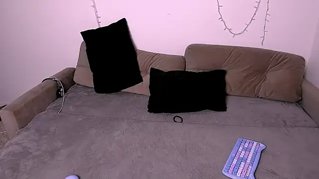 LadyTrep online show from January 10, 2026, 6:58 pm