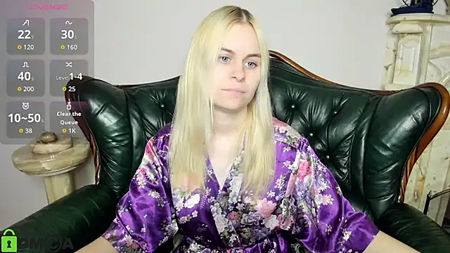 HillEva online show from November 8, 2025, 8:34 pm