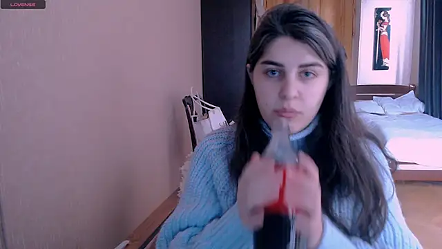  Roselina  online show from March 20, 2025, 7:47 am