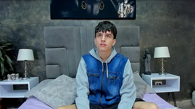 Snapshot of bruce_hans chatting on February 7, 2026, 11:51 am bruce hans online show from February 7, 2026, 11:51 am