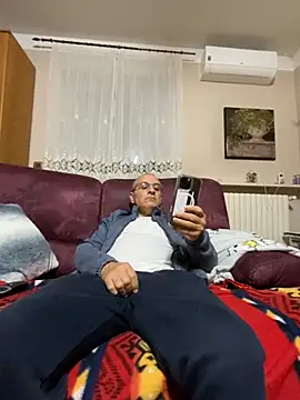 sempreilmio2 online show from November 15, 2025, 11:31 pm