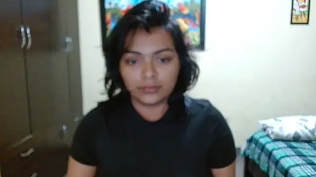 madelein m online show from November 7, 2025, 5:34 am