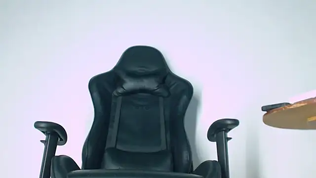 matteo rivas online show from March 28, 2026, 10:38 am