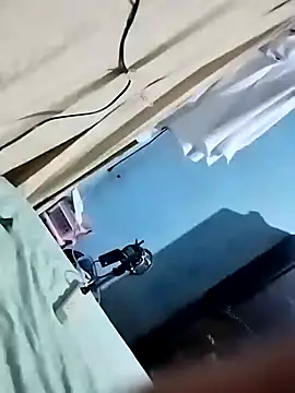 Snapshot of Jinenez chatting on October 18, 2025, 2:24 am Jinenez online show from October 18, 2025, 2:24 am