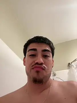 Snapshot of Daddywick chatting on February 24, 2025, 2:26 pm Daddywick online show from February 24, 2025, 2:26 pm