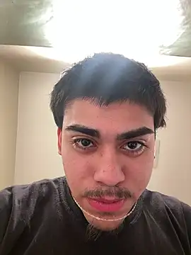 Snapshot of Daddywick chatting on February 26, 2025, 5:42 pm Daddywick online show from February 26, 2025, 5:42 pm