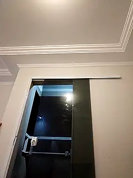 Santanacumxplod online show from February 20, 2025, 7:41 pm