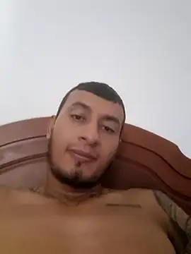 Snapshot of DrakeVega chatting on January 30, 2025, 3:19 pm DrakeVega online show from January 30, 2025, 3:19 pm