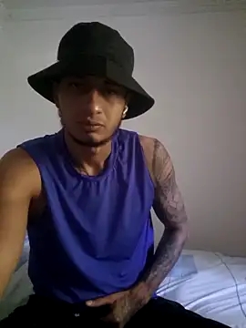 Snapshot of DrakeVega chatting on January 30, 2025, 12:16 pm DrakeVega online show from January 30, 2025, 12:16 pm