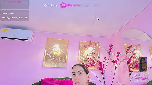 scarlette69 online show from February 8, 2026, 7:33 pm