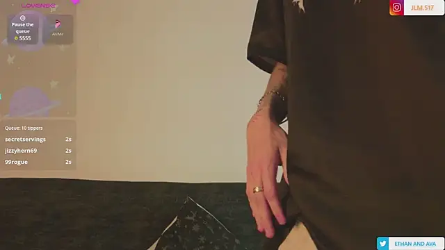 ethan and ava online show from April 19, 2026, 6:10 pm