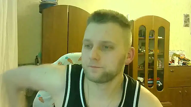 Snapshot of HunterOnBoobs chatting on February 18, 2025, 10:58 pm HunterOnBoobs online show from February 18, 2025, 10:58 pm