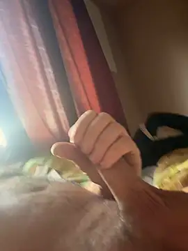 Snapshot of Klaus298 chatting on March 4, 2026, 2:36 pm Klaus298 online show from March 4, 2026, 2:36 pm