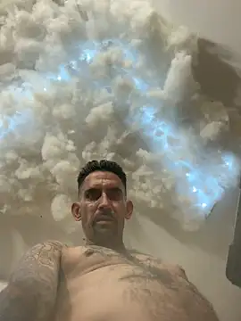 hornycouple818 online show from March 7, 2026, 9:37 am