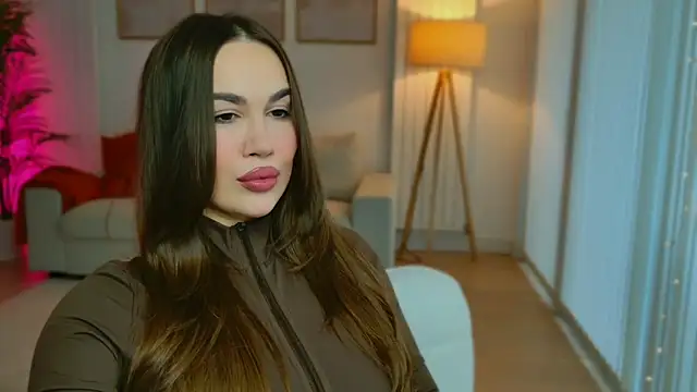 Snapshot of GoddessRoxana chatting on December 3, 2025, 2:49 pm GoddessRoxana online show from December 3, 2025, 2:49 pm