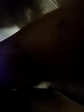 Snapshot of noyr_2003 chatting on January 16, 2025, 10:21 am noyr 2003 online show from January 16, 2025, 10:21 am