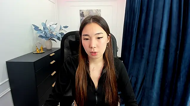 Snapshot of AnnaReyla chatting on September 21, 2025, 4:50 am AnnaReyla online show from September 21, 2025, 4:50 am