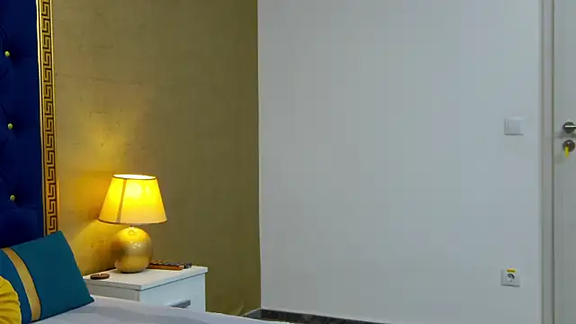 Snapshot of Annabellerise chatting on February 14, 2025, 6:19 pm Annabellerise online show from February 14, 2025, 6:19 pm