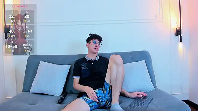 Cum hunters online show from October 17, 2025, 3:32 am