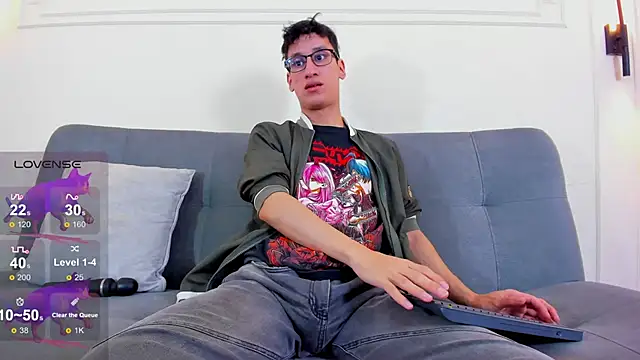 Snapshot of Cum_hunters chatting on February 27, 2026, 3:29 am Cum hunters online show from February 27, 2026, 3:29 am