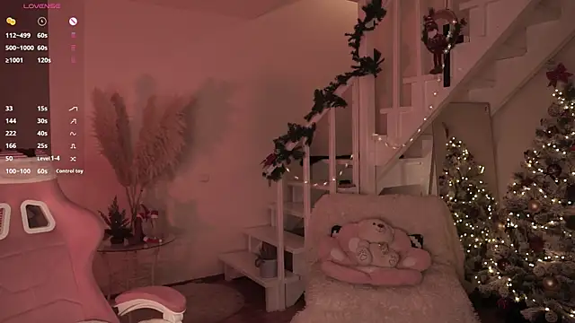 miuri miy online show from December 19, 2025, 6:10 pm