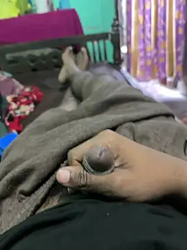 Snapshot of shibhu1_o chatting on March 13, 2025, 9:32 am shibhu1 o online show from March 13, 2025, 9:32 am