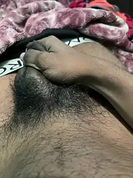 Snapshot of shibhu1_o chatting on February 6, 2025, 9:32 am shibhu1 o online show from February 6, 2025, 9:32 am