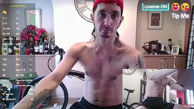 riffraphboi online show from October 3, 2025, 10:50 am