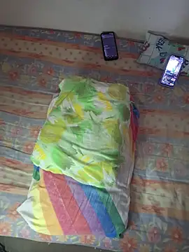 CoupleTwink12 online show from May 27, 2026, 9:11 pm
