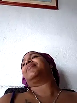 Teresa mm online show from November 12, 2025, 4:11 pm