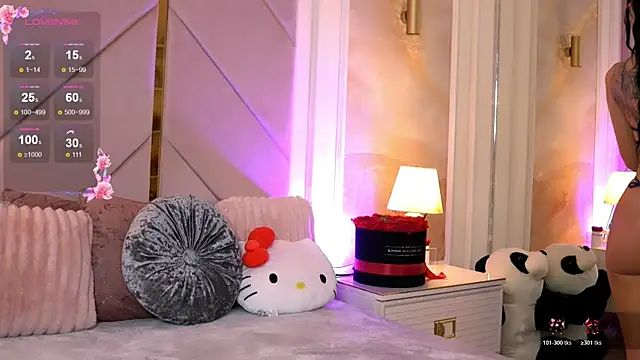 Alexaheyess online show from October 22, 2025, 4:34 am