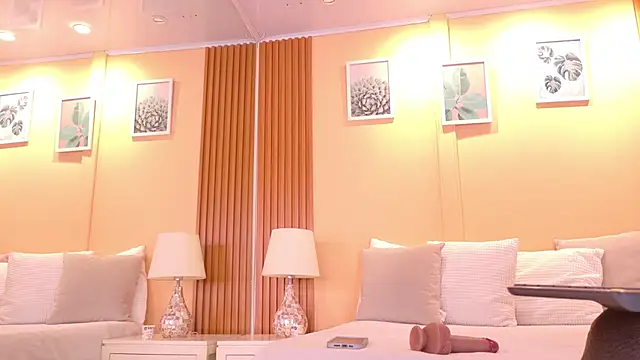 ArianaGolden online show from March 1, 2026, 5:40 am